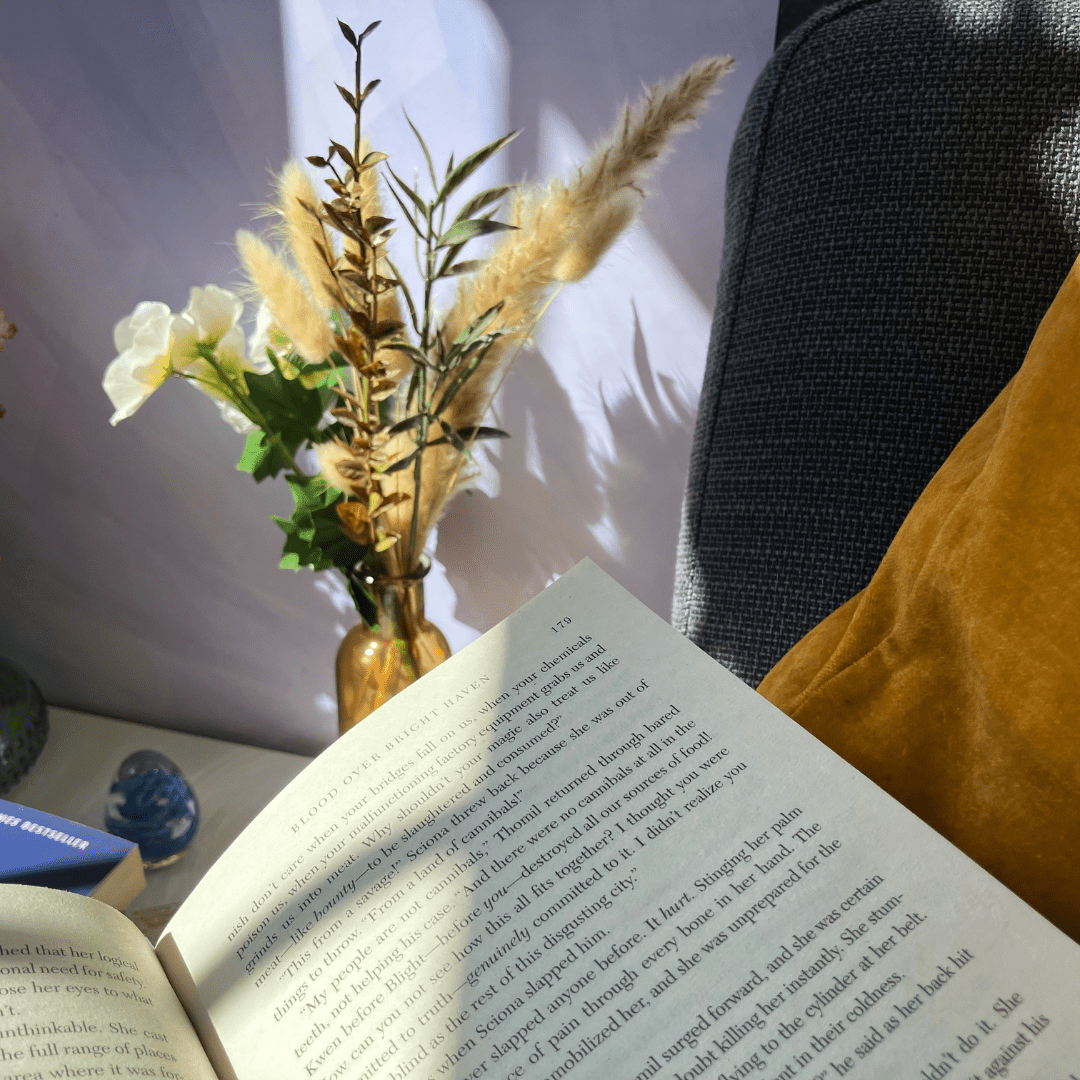 A Season of Reading Box - The Willoughby Book ClubSeasonal Book BoxSpring Edition