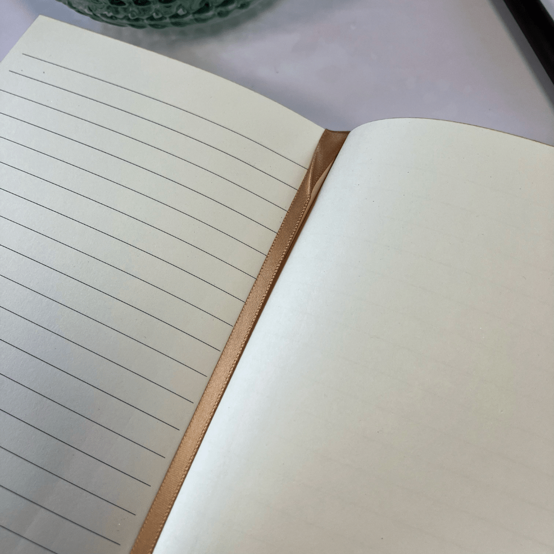 Dreams and Doodles Mini Notebook - The Willoughby Book ClubNon Book Product