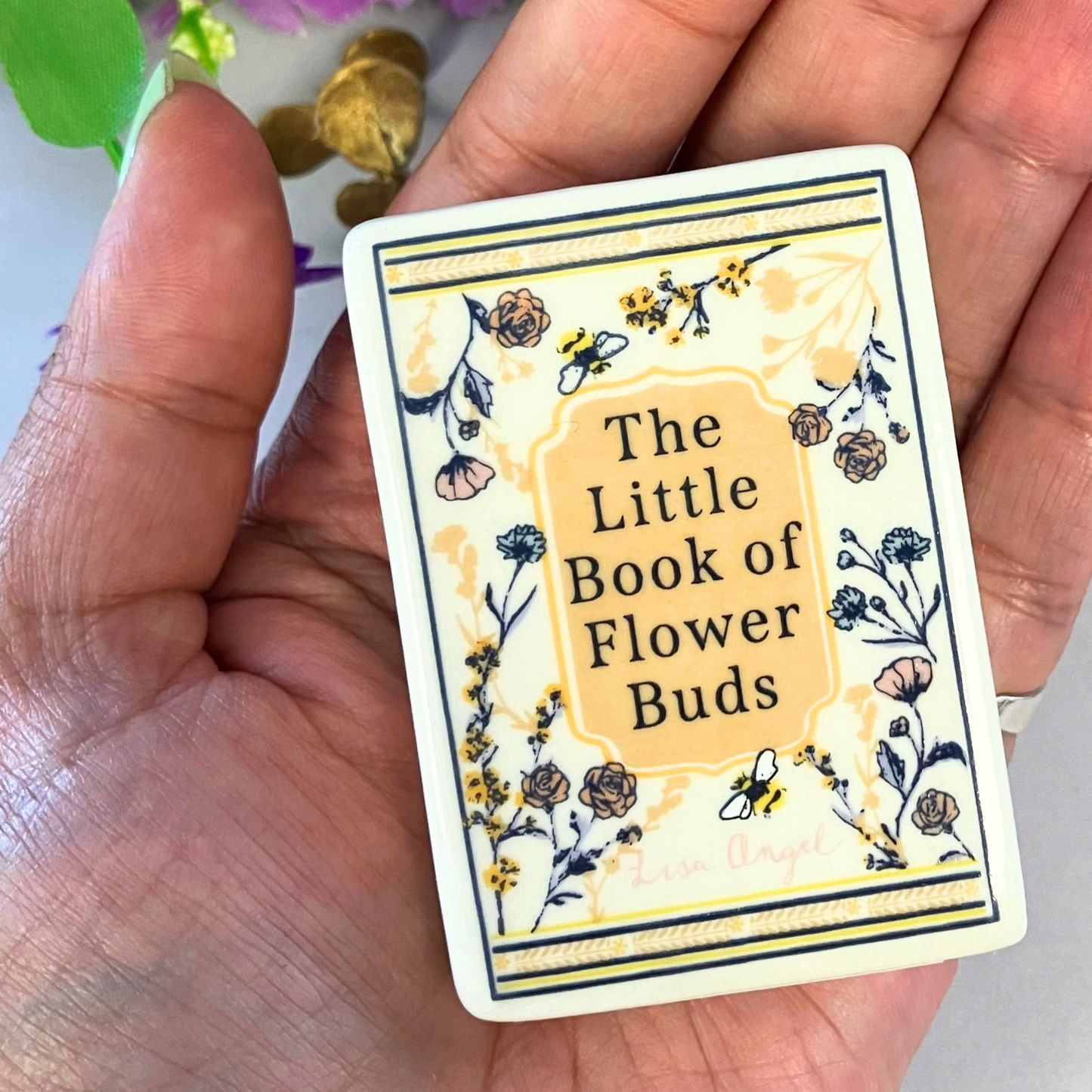 Micro Mini Little Book of Flower Buds Book Vase - The Willoughby Book ClubNon Book Product