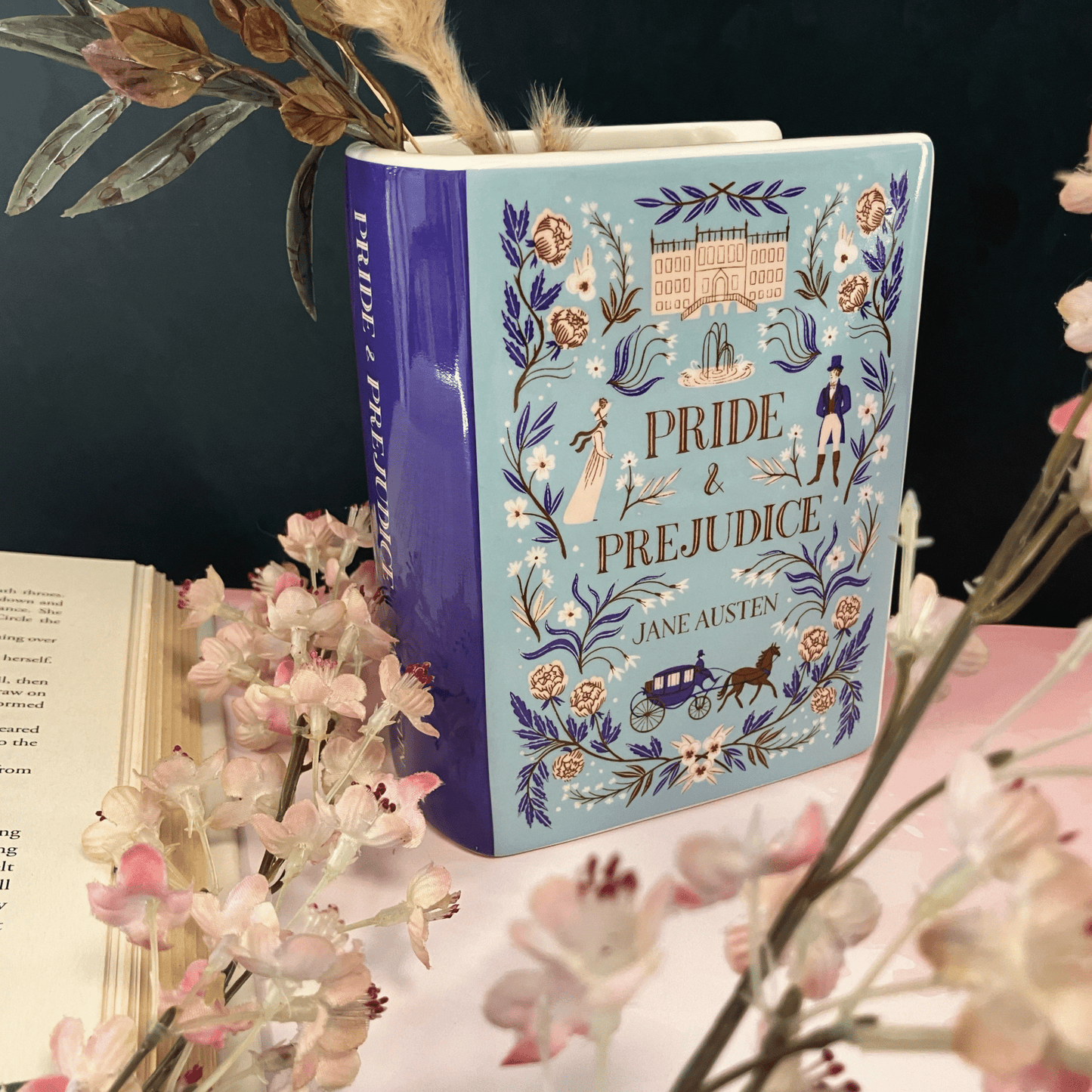 Pride & Prejudice Ceramic Book Vase - The Willoughby Book ClubNon Book Product