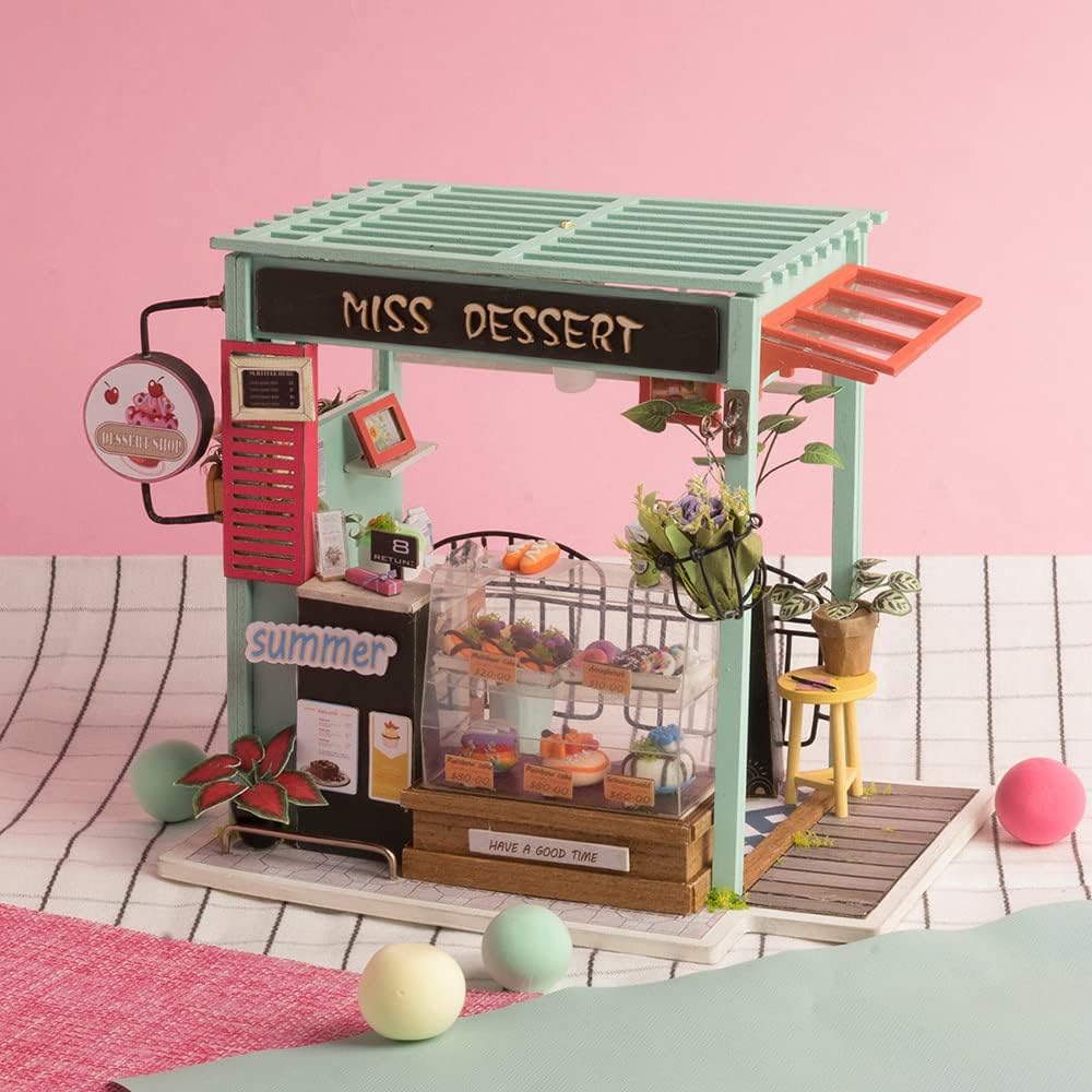 Ice Cream Station miniature model kit - The Willoughby Book Club