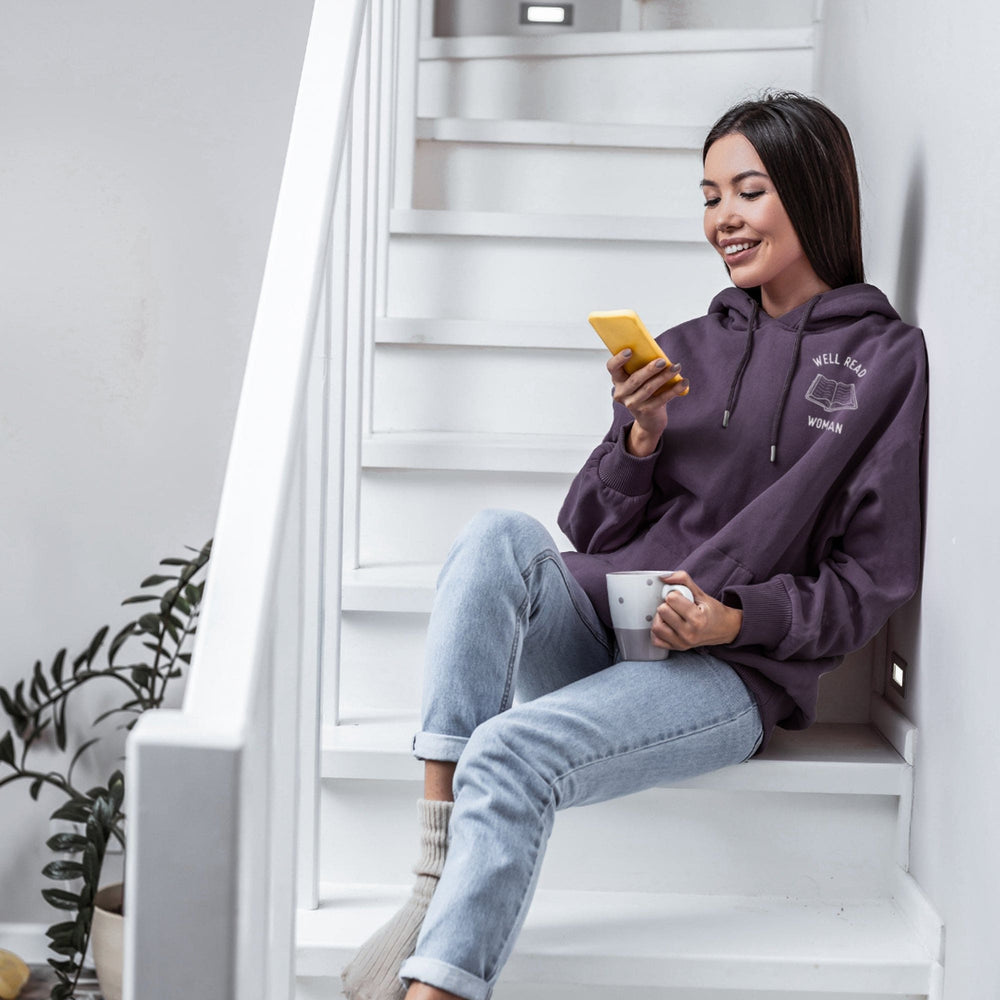 
                  
                    Well Read Woman Hoodie - The Willoughby Book ClubXSSoft Purple
                  
                